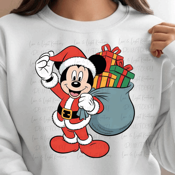 Santa Mouse