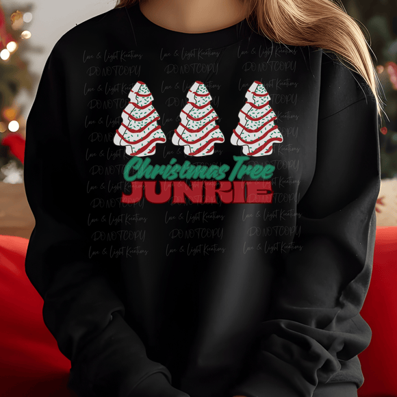 Christmas Tree Junkie Cakes